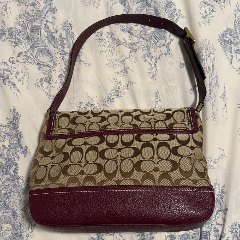 Coach Burgundy and Tan Signature Shoulder Bag - Picture 2 of 6
